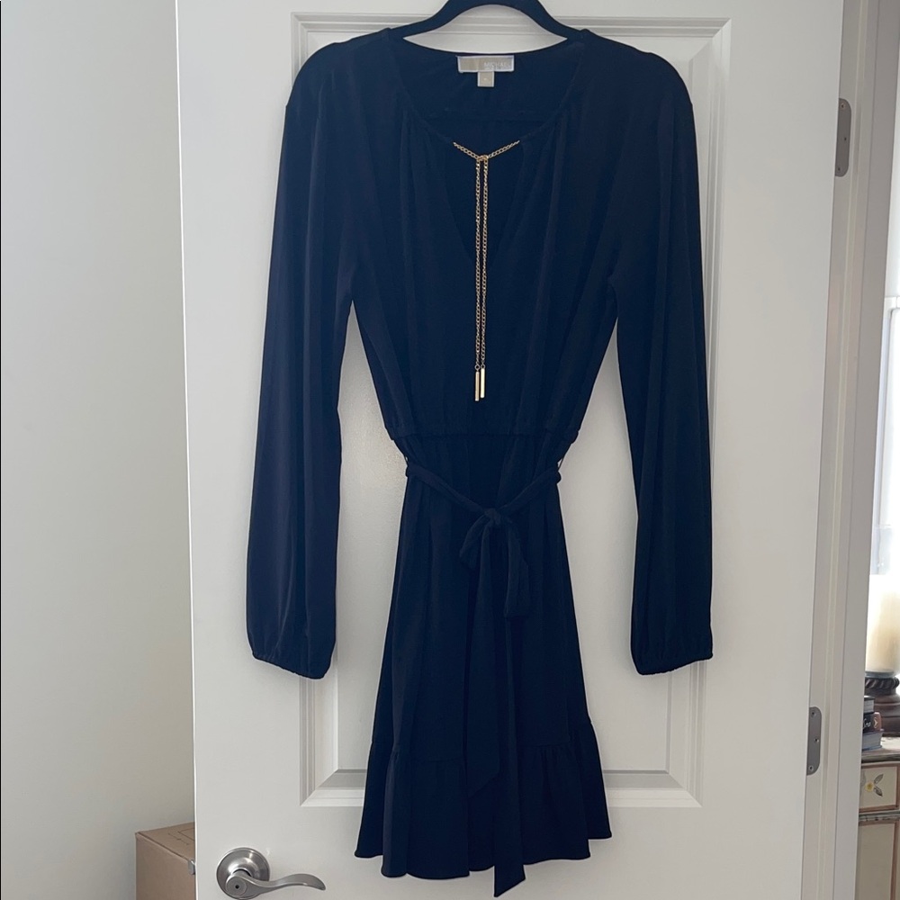 MICHAEL KORS Long-Sleeve Black Tie-Waist Dress with Gold chain detail